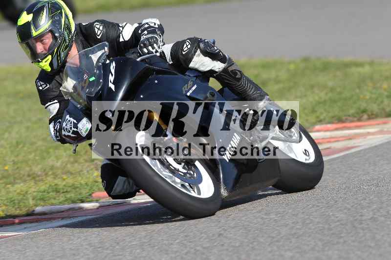 Archiv-2023/06 10.04.2023 Moto Club Anneau du Rhin/Vert-Medium/29